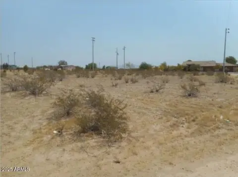 Acre Lot in Tonopah, AZ