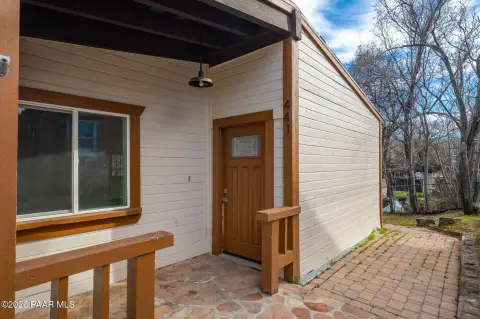 Renovated Duplex Near Prescott Square