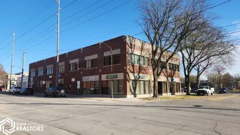 Downtown Mason City Office Space