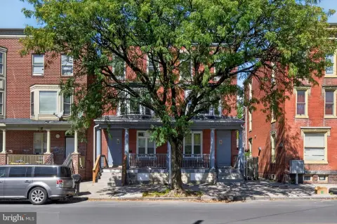 Brick Quadplex