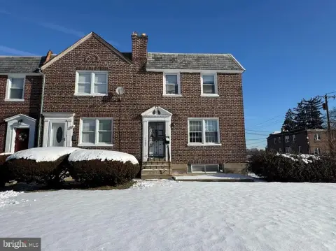 Philadelphia Duplex with Potential