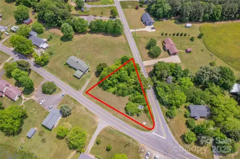 Commercial Lot in Catawba, NC
