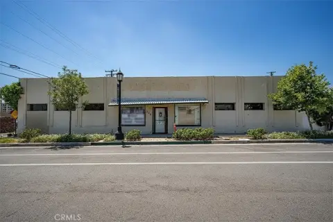 Arcadia Commercial Building For Lease