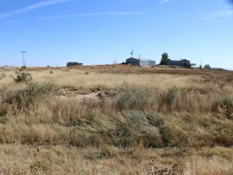 Pueblo Land Near I-25