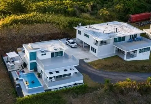 Four-Unit Coastal Estate