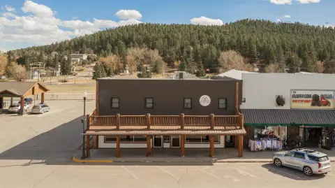 Prime Custer Mixed-Use Investment