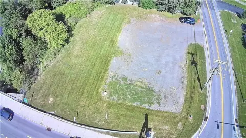 Commercial Land Parcel with Driveway Access