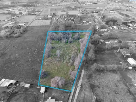 Kennewick Acreage with Development Potential