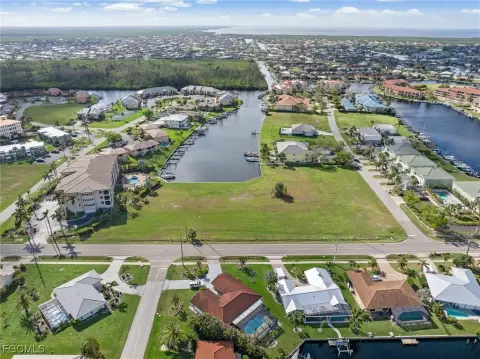 Waterfront Land Parcel with Seawall