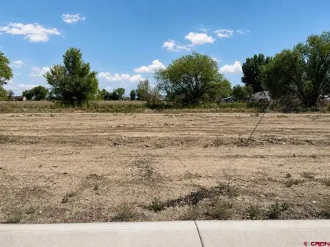 Residential Homesite in Orchard Estates