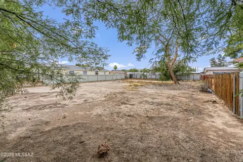 Tucson Land with Utilities