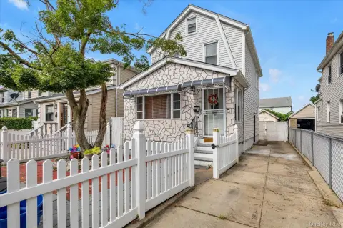 Updated Detached Springfield Gardens Residence