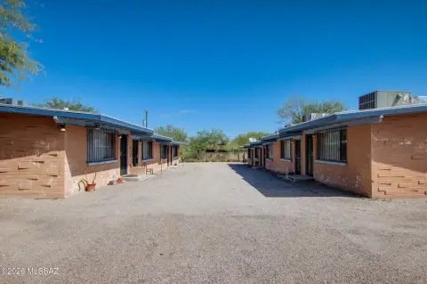9-Unit Apartment Building