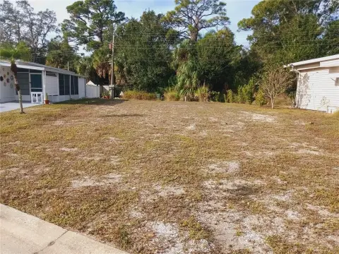 Vacant Lot in Active Community