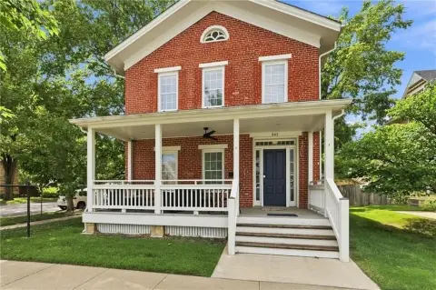 Historic Duplex with Separate Residence