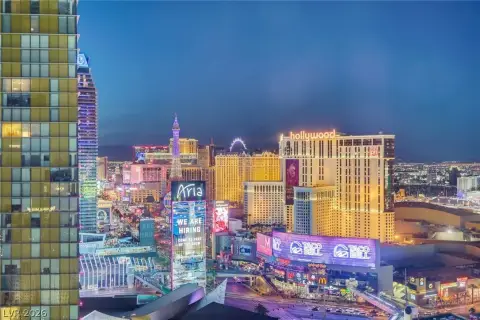 Las Vegas Strip View Residence