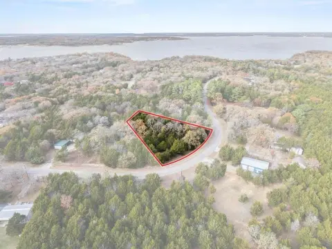 Lake Texoma Area Land Parcel