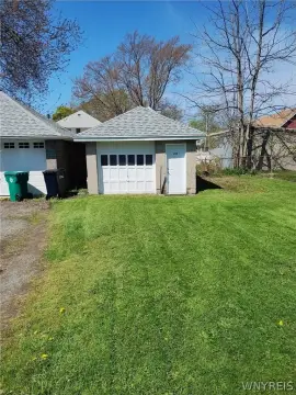 Vacant Land with Shared Driveway