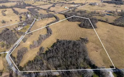 25 Acres in Walnut Grove