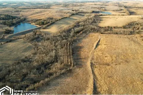 Kellerton Land with Income Potential