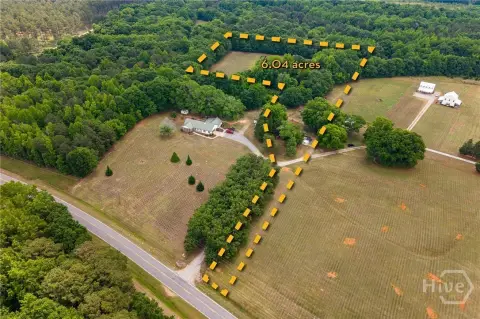 Secluded Land Ideal for Estate