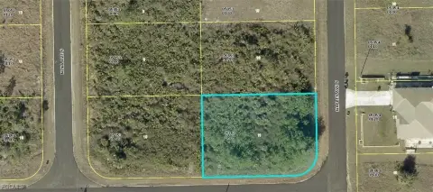 Lehigh Acres Corner Lot