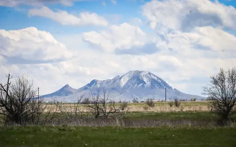 Horse Ready Property Near Sturgis