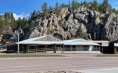 Mixed-Use Property in Custer, SD