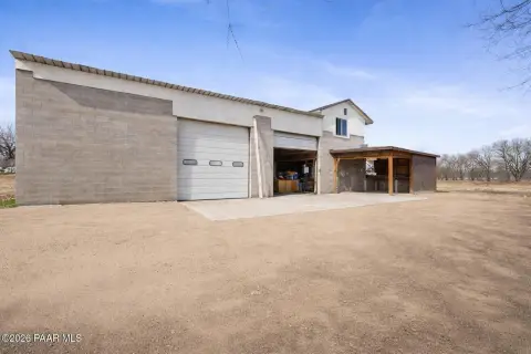 Mixed-Use Property with Workshop