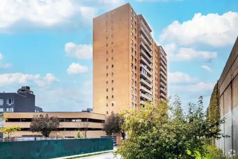 Rego Park Office Investment Opportunity