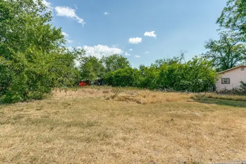 Residential Lot in Palm Heights