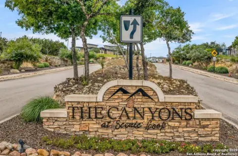 Scenic Loop Hill Country Lot