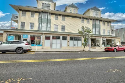 Wildwood Retail Condo For Sale