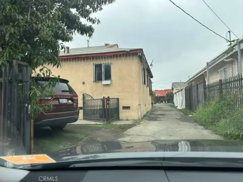 Los Angeles Duplex with ADU Potential