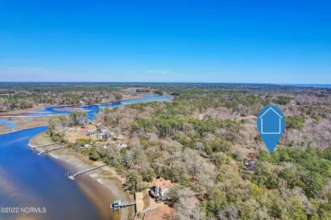 Waterfront Lot in River Bluff