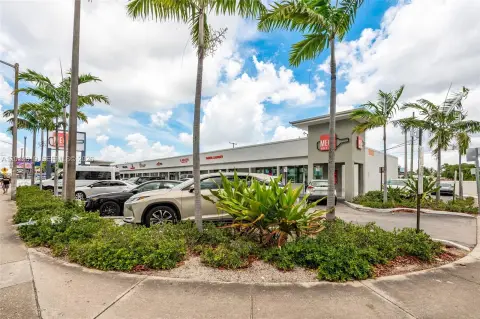 Miami Liquor Store Opportunity