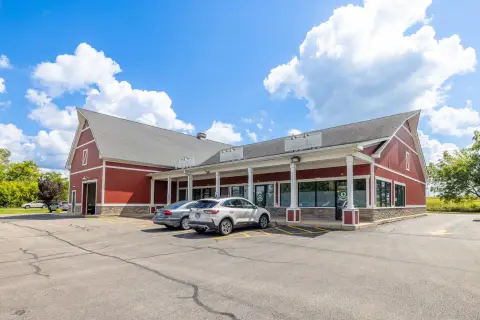 Upscale Strip Center in Prairie Grove