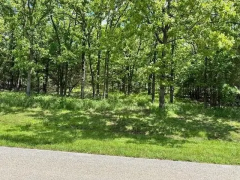 Land in Horseshoe Bend, AR