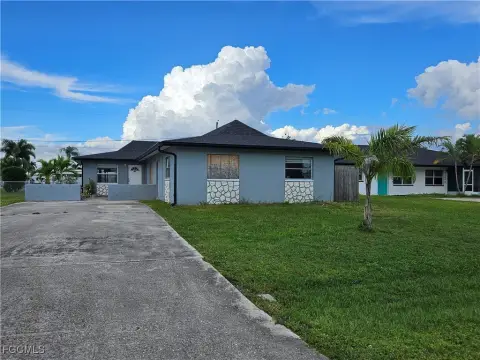Fort Myers Duplex with New Roof