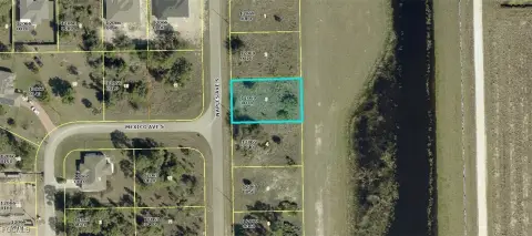 Lehigh Acres Canal View Lot