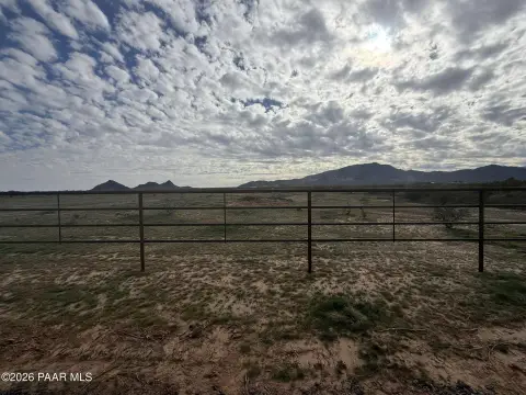 5-Acre Parcel in Aguila, AZ