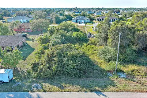 Lehigh Acres Vacant Residential Lot