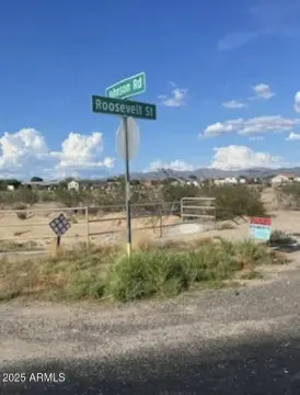Buckeye, AZ Corner Lot Land