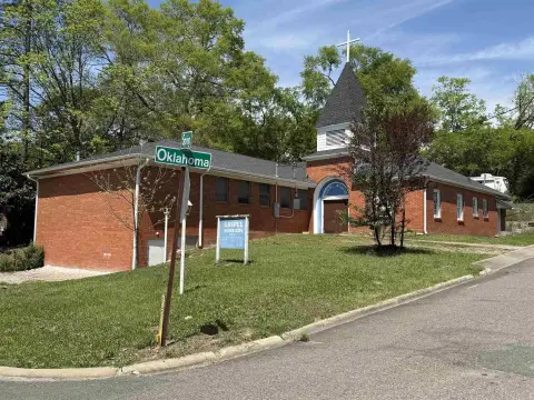 Hot Springs Church Building