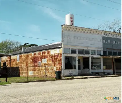 Historic Retail & Restaurant Building