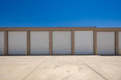 Boat and Vehicle Storage Unit