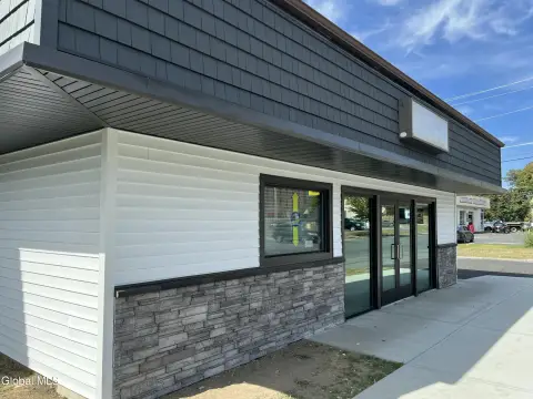 Retail Space with Parking