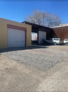 Two-Building Auto Shop Property