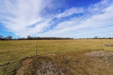 Residential Land in Willard School