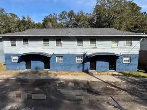 Quadplex with Brand-New HVAC
